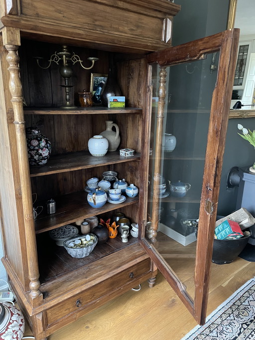 Halfhoge (vitrina) kast vintage indonesio