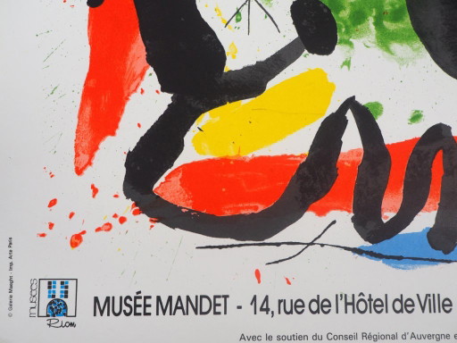 Joan Miró: Surrealist Green Figure, Signed Lithograph – lithos zeefdrukken, Paper (photo 2 of 6)