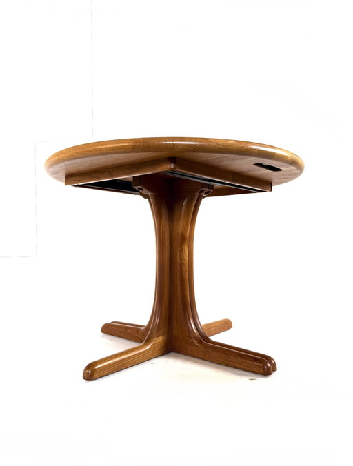 Vintage Danish round teak dining table '70
