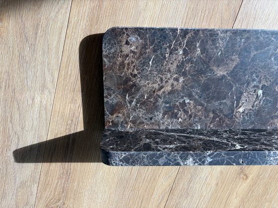 Estante de pared Bolia Aire, mármol marrón, 150 cm, Decoración de pared (foto 4 de 16)