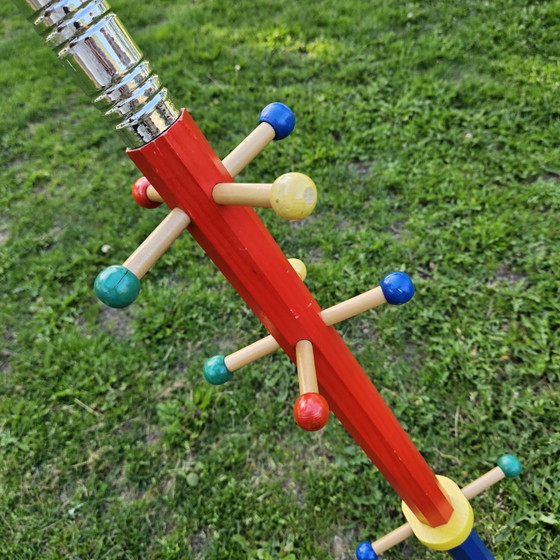 Vintage Pencil Coat Rack – 1980s Memphis / Pierre Sala Style – Wood (photo 4 of 5)
