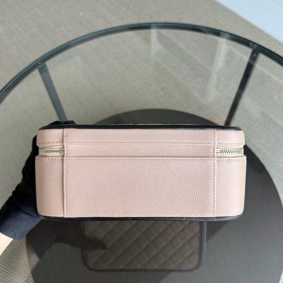 Image 1 of Chanel Camera Filigree Box Bag Large - Caviar Quilted Grained Calfskin Black Beige Gold Hardware Series 23