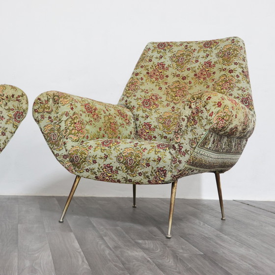 Image 1 of Gigi Radice para Minotti Par de sillones del modernismo de mediados de siglo de la década de 1950