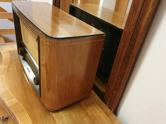 Vintage Grundig Radio 2005W (1952) – Decoratief Designobject – Decoratieve objecten, Glass, Textile (photo 2 of 7)