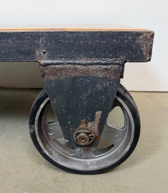 Carrello Tavolino da Caffè Industriale Nero, Anni '60 – Tavolini da caffè, Ferro (photo 9 of 16)