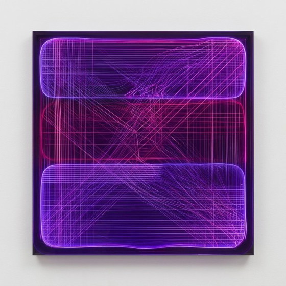 Ausstellungsstück – Lila Geometrie Bauhaus Farbfeldmalerei | 180 × 60 cm | je 60x60 cm 5 mm Acrylglas | (photo 4 of 5)