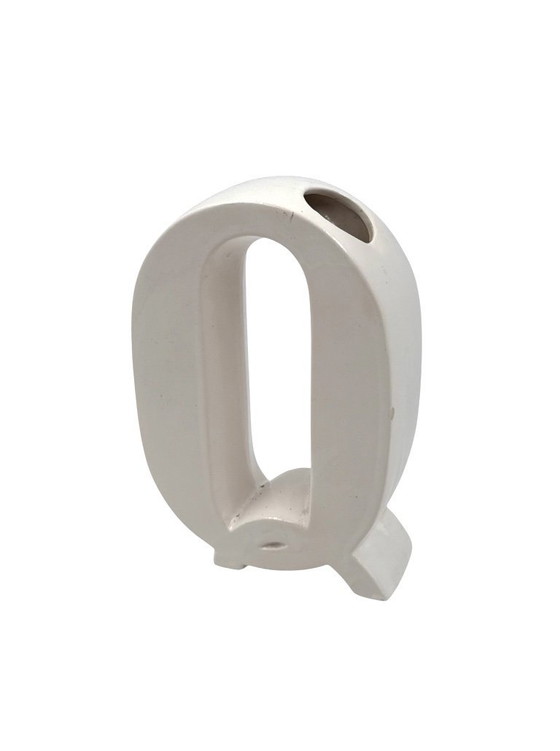 Image 1 of Space age white Q letter shaped ceramic solifleur vase, Marcel Radureau France ca. 1970
