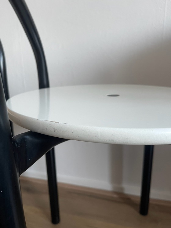 Set di 2 sgabelli di design | Stile Memphis Milano / Gae Aulenti – Metallo, Legno (photo 9 of 12)