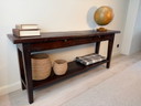 Authentique table d'appoint en bois / console / commode avec étagère inférieure et tiroirs