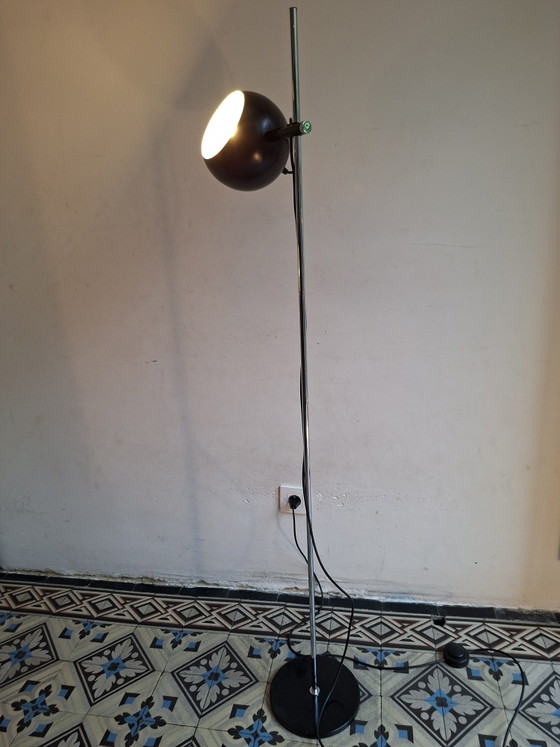 Vintage black floor lamp, sixties – Floor lights, Metal (photo 3 of 9)