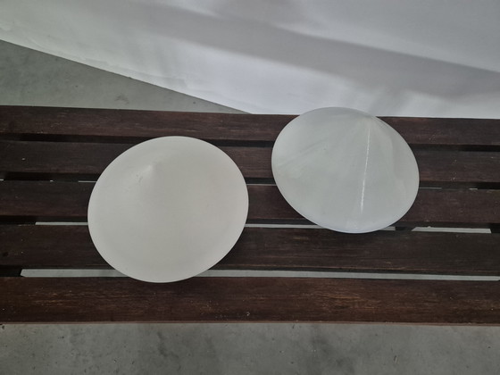 Image 1 of 2 vintage kegelvoeminge plafonierres