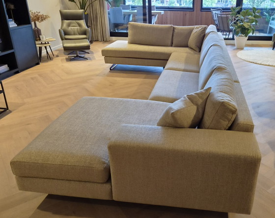 Luxurious and Very Royal Corner Sofa 2.35 x 4.55 x 1.65 – Cotton, Metal (photo 2 of 15)