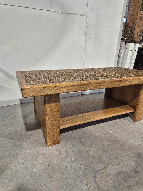 Image 1 of Tavolino da caffè in legno di quercia in stile giapponese con piano in ciottoli