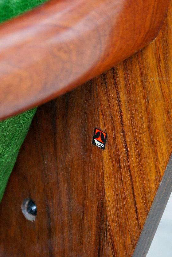 Image 1 of Butaca modelo Canada de cuero de Osvaldo Borsani