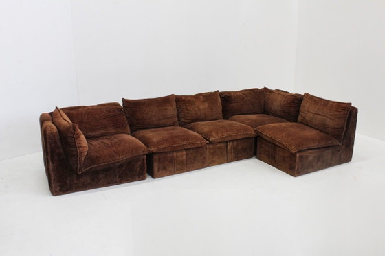 Vintage Italian Design Modular Sofa 1970s, Velvet, Brown (photo 2 of 12)