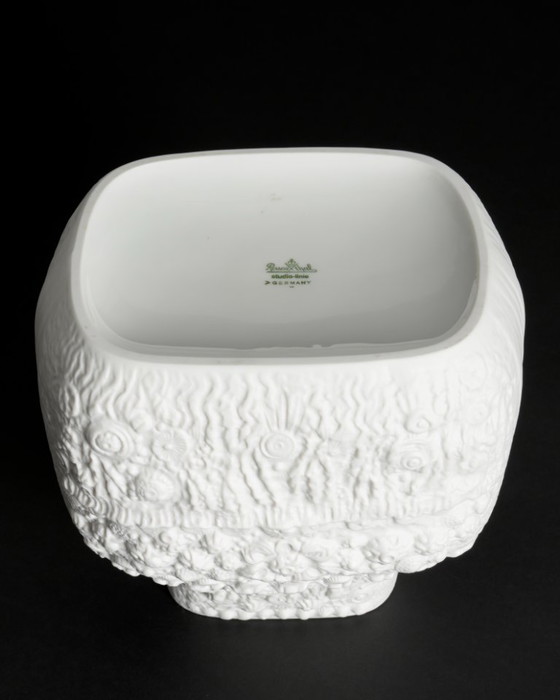 Martin Freyer AZU Bisque Porcelain Vase for Rosenthal, 1970s (photo 9 of 10)