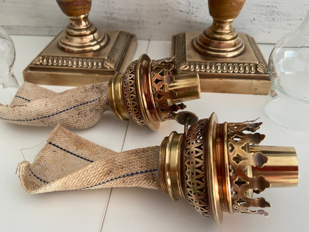 Duo De Lampes à Pétrole, Argent Et Doré, Style Vintage/rétro, Bon état