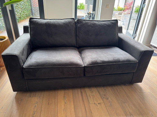 Schöne 2-Sitzer-Sofa in perfektem Zustand wenig benutzt