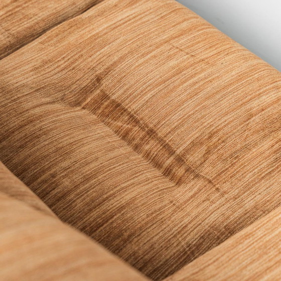 Image 1 of DIVANO 3 POSTI IN TESSUTO A COSTE ANNI ’70 VINTAGE MODERNARIATO