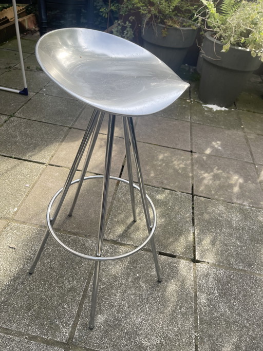 Iconic design stool – Pepe Cortés “Jamaica Stool”