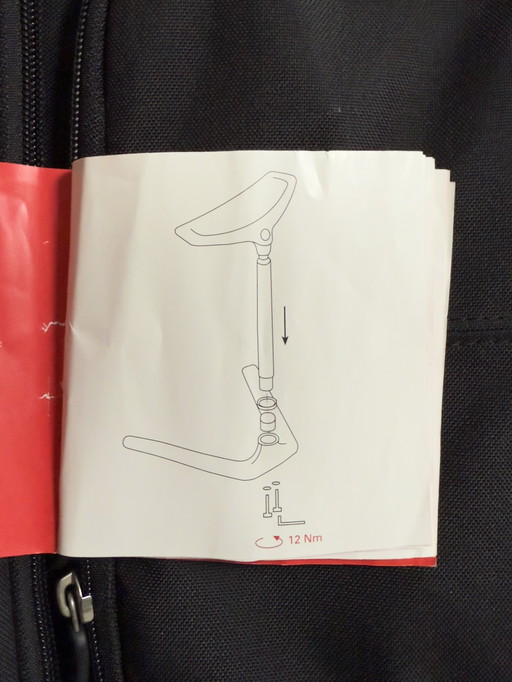 2 X Kinetic is5 sta-op-stoel - (zitten is het nieuwe roken)