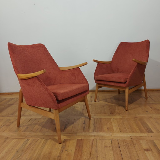 Volledig gerenoveerde Hongaarse "Márta" fauteuil 1960