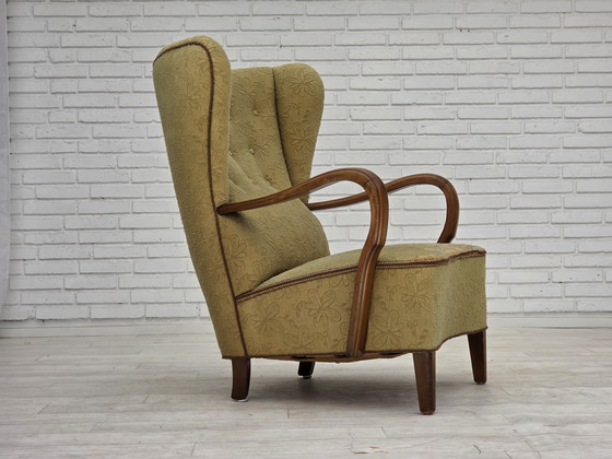 Image 1 of 1960er Jahre Dänischer Sessel, hellgrüner Möbelvelours, Buchenholz