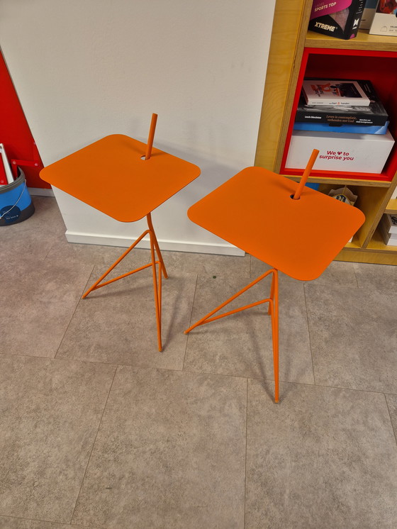 Image 1 of Tavolini laterali arancioni