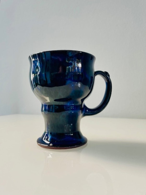 Image 1 of Set in ceramica composita blu cobalto – brocca + 2 calici (firmati)