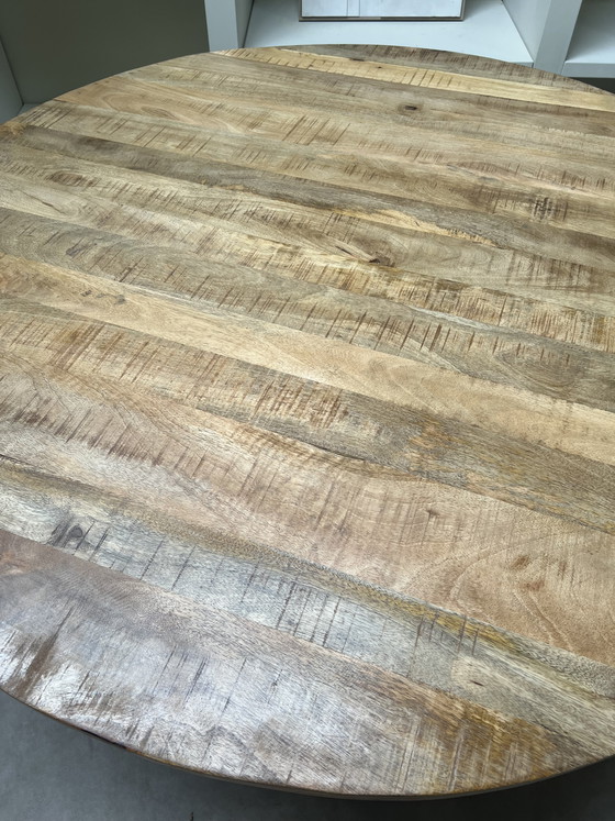 Image 1 of Round mango wood dining table 150cm natural with steel legs