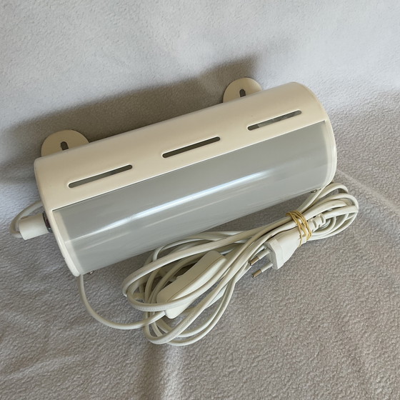 Image 1 of Witte wandlamp Ikea