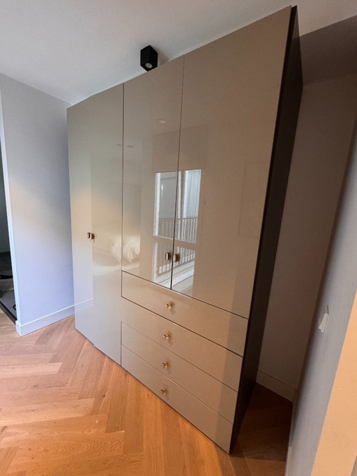 Armoire Hulsta moderne