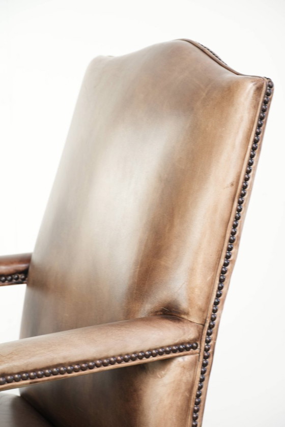20th Century English Style Cowhide Leather Gainsborough Desk/Occasion Chair with a Luxurious Appearance (photo 12 of 12)