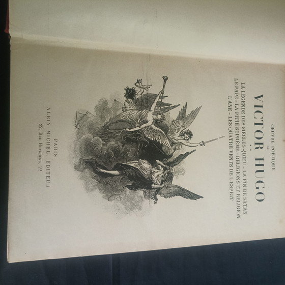 Image 1 of Beautiful, complete collection: Oeuvres Illustrées de Victor Hugo (ca. 1900)