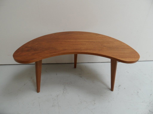 Table basse Mid Century en forme de lune