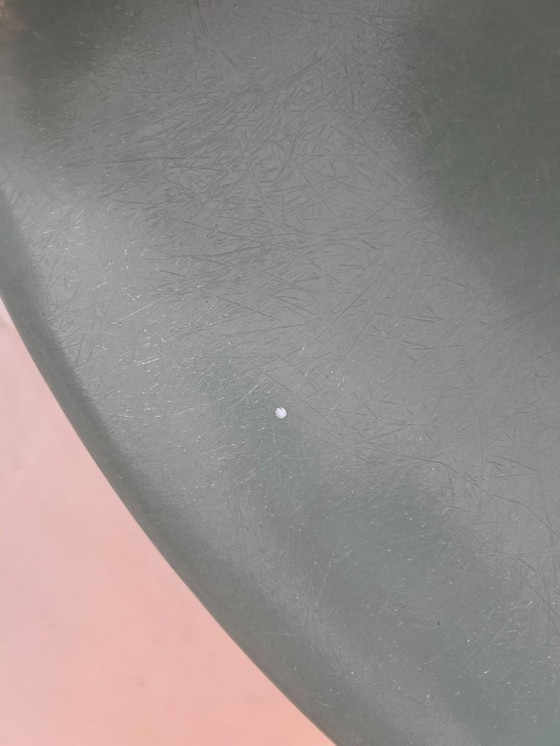 Image 1 of Vitra Eames DAR Fiberglass