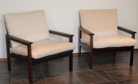 Image 1 of Illum Wikkelsø Rosewood Armchairs For Niels Eilersen (2)