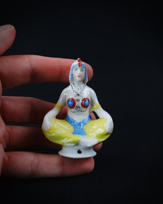 Image 1 of Orientalische Half-Doll von Salammbô aus Thüringer Porzellan Halbfigur Anfang 20.