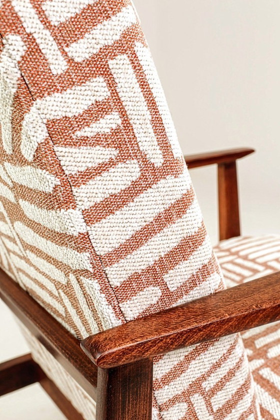 Image 1 of Mid-century moderne loungestoel met etnische jacquardafwerking, 1970