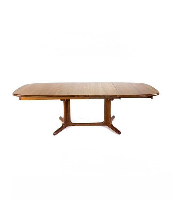 Image 1 of Vintage XXL extendable dining table, Glostrup Møbelfabrik '70