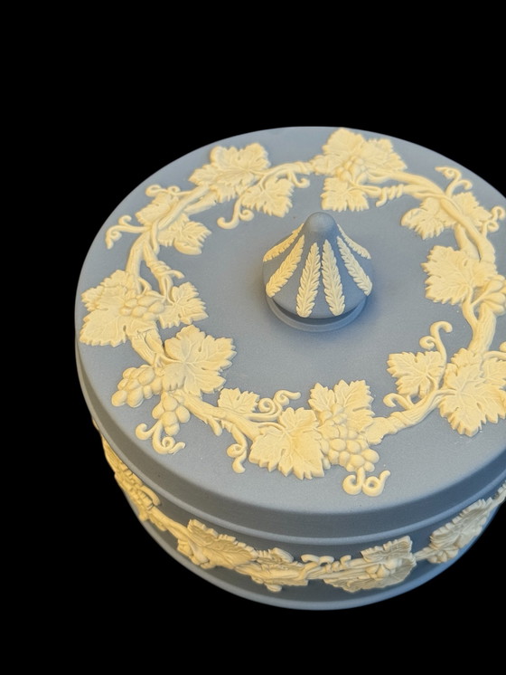 Image 1 of Bellissimo portagioie in porcellana di Wedgwood
