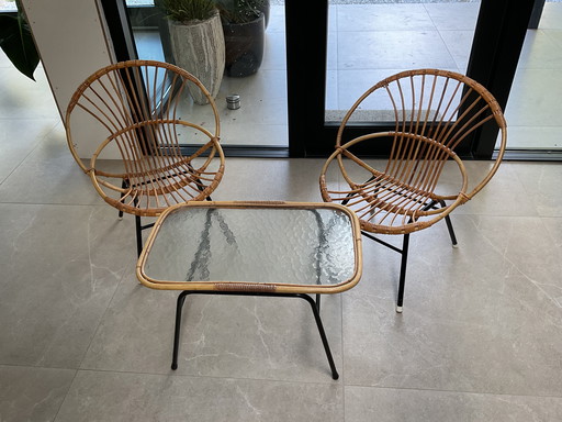 Rattan set by Rohé Noordwolde, 2 chairs + round or rectangular table.