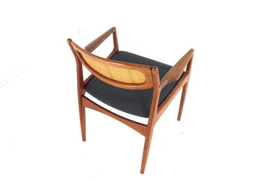 Image 1 of IB Kofod Larsen per il posto di Christian Linneberg