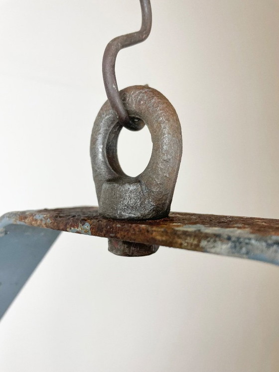 Image 1 of Projecteur industriel en émail gris avec couvercle en verre, années 1950