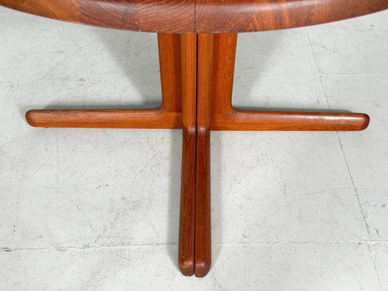 Image 1 of Uitschuifbare eettafel/tafel uit het midden van de 20e eeuw, gemaakt van teakhout door C J Rosengaarden, Denemarken, jaren 60.