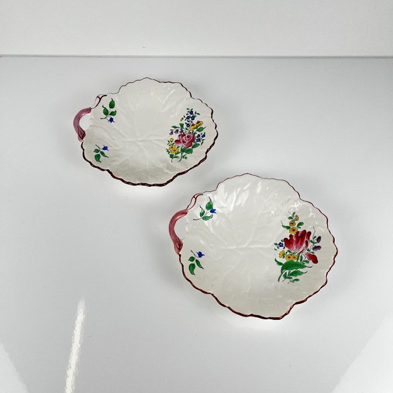 Juego de 2 Cuencos en Forma de Hoja, Modelo Réverbère de KG Lunéville, Motivo Tulipán y Rosa – Loza, Ceramic (photo 2 of 5)