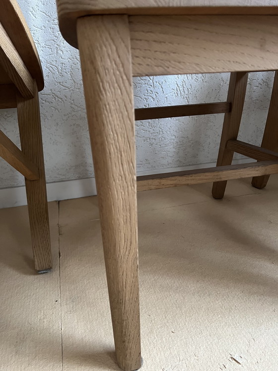 Image 1 of 4 Esszimmerstühle aus Eiche, die mit Lauge behandelt wurden