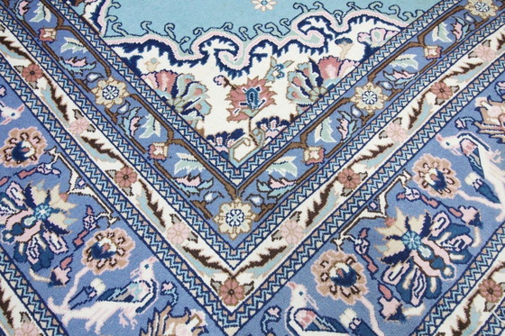 Image 1 of Hand-knotted Ushak rug 365 x 270 cm