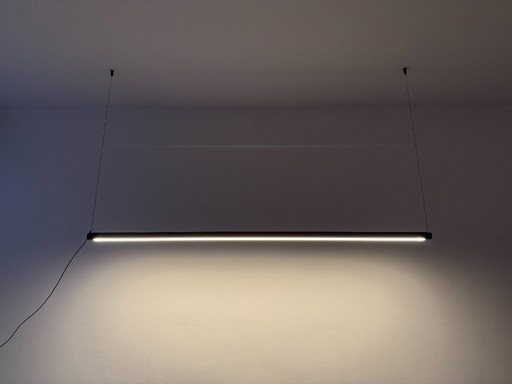 HAY Factor Linear Black - Diffused