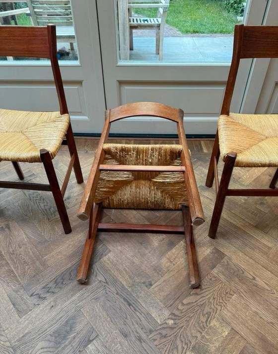 Image 1 of Chaises de salle à manger vintage de Scandinavie en bois et paille